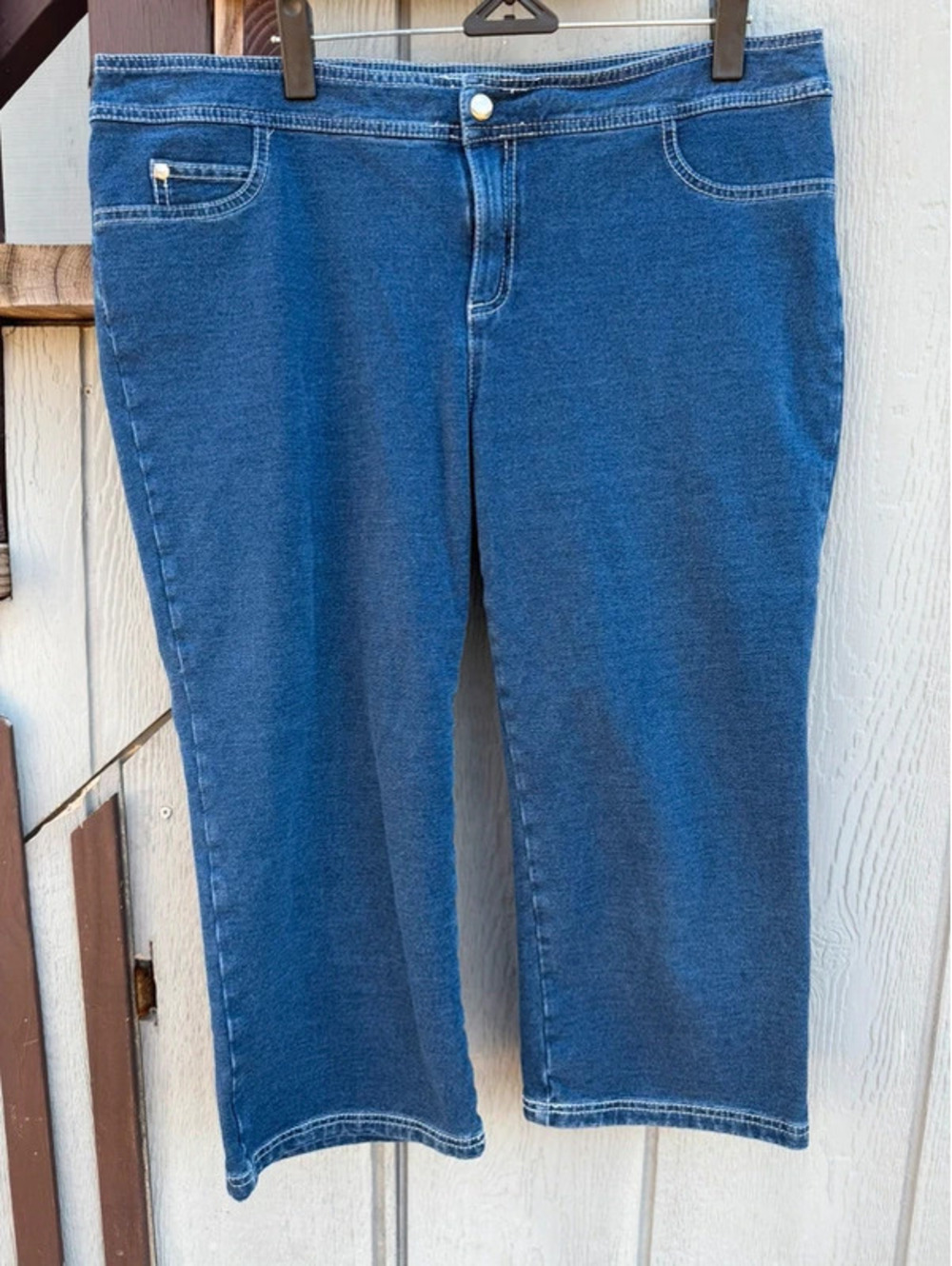 Chicos Sz 2 Weekends by Chico capris